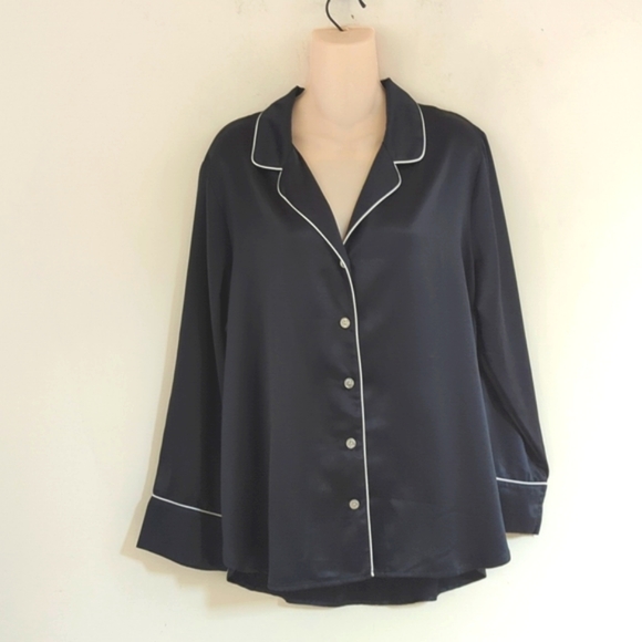 Natori Satin Black Button Up Pajama Top - Picture 4 of 12